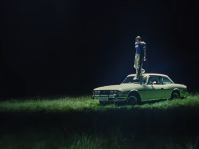 GRACIE-ABRAMS-MUSIC-VIDEO-HIT-THE-WALL-1977-TRIUMPH-STAG Image