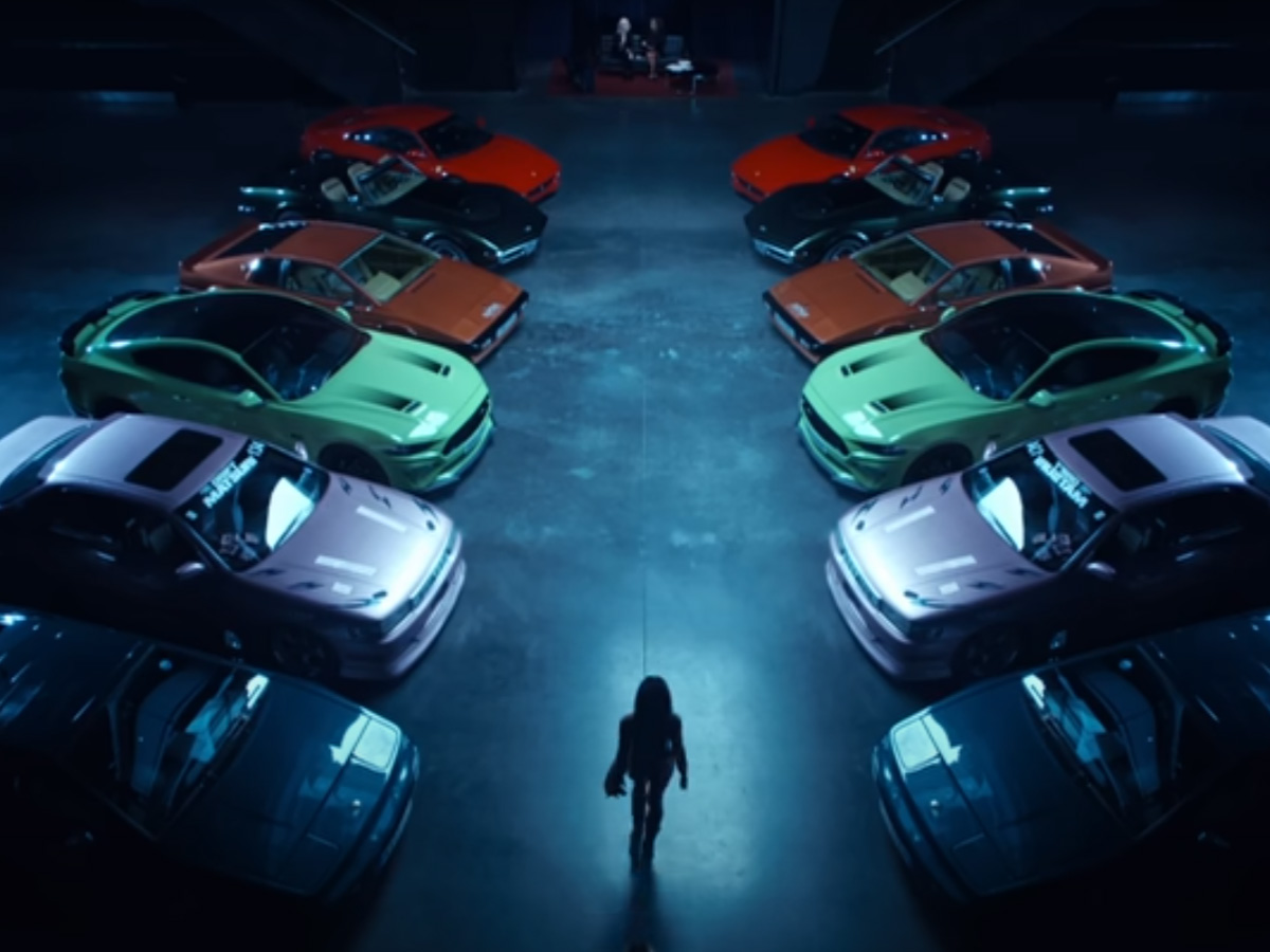 Cars-on-film- Music- Video- Amaarae- Co- Star-classic-car-hire-london