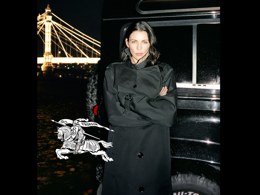 Fashion- Shoot- Land- Rover- Defender- Burberry- A W23- Campaign