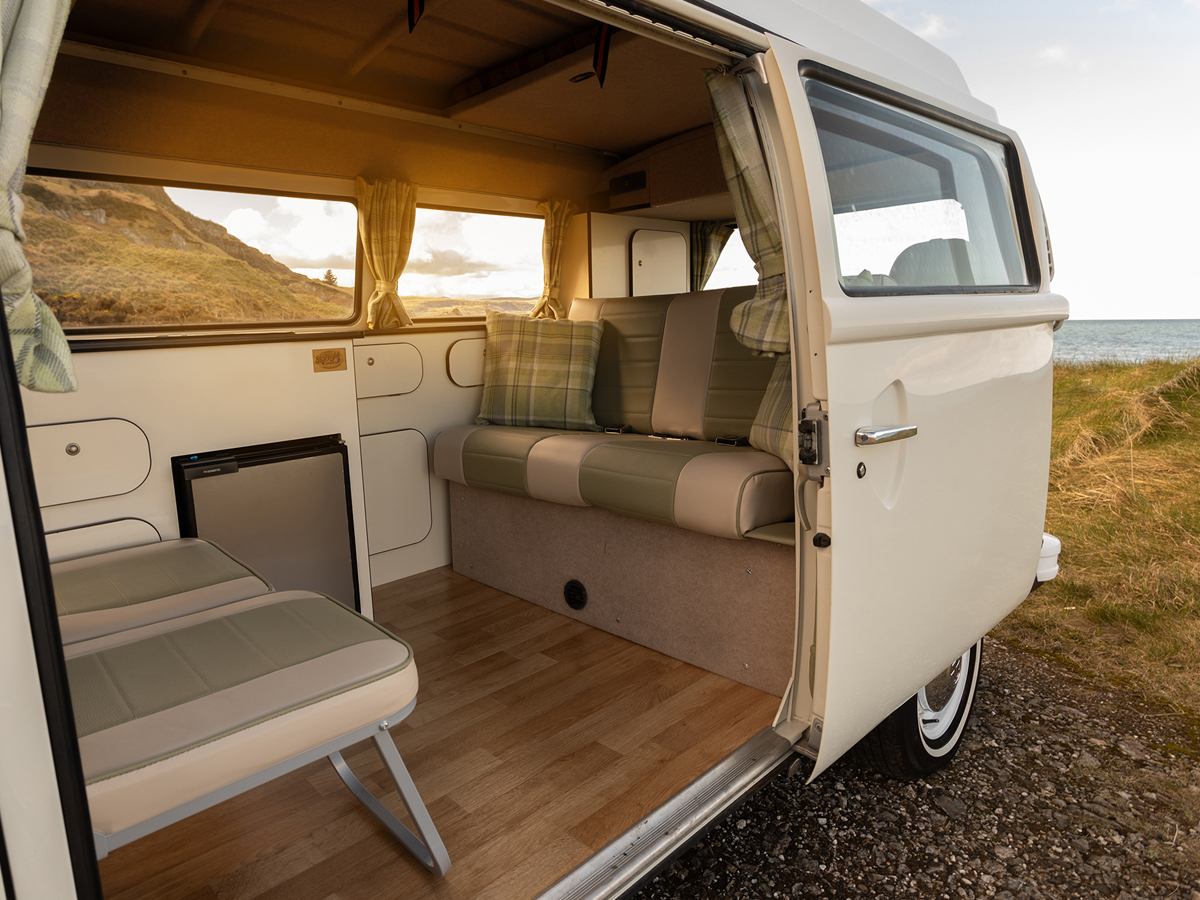 1979-Volkswagen-Baywindow-Campervan-For-Sale-RHD-MINT-RESTORED Image