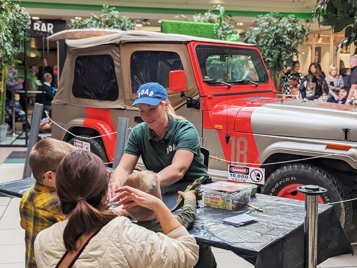 Jurassic- Park- Jeep-prop- Hire- Northern- Ireland