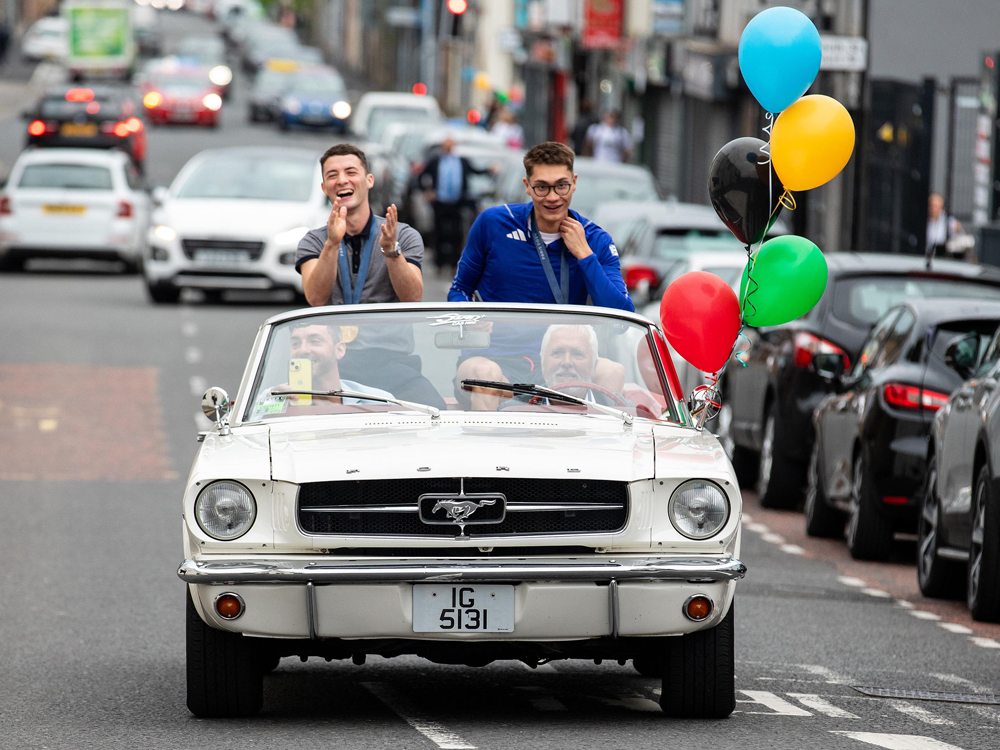 ford-mustang-hire-newtownards- Olympic-medal-winners