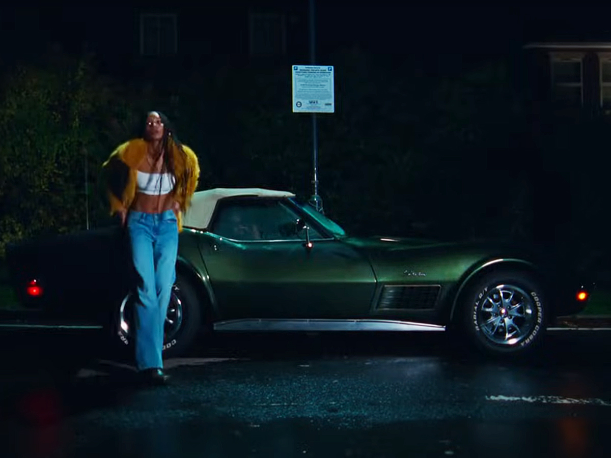 Car-hire-for- Music- Videos-1970-convertible-corvette-rental-uk- Odeal