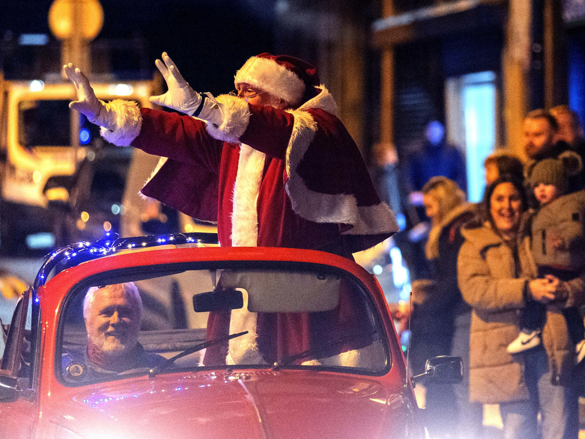 Festive-car-hire-at- Star- Car- Hire