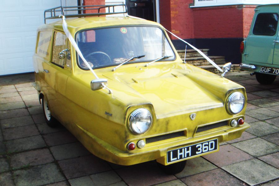 1966 Reliant Regal Image 3