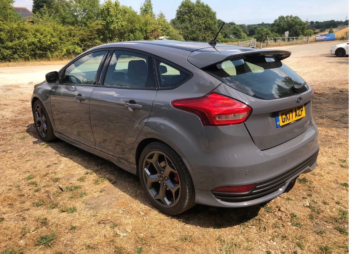 2017 Ford Focus St Image 4