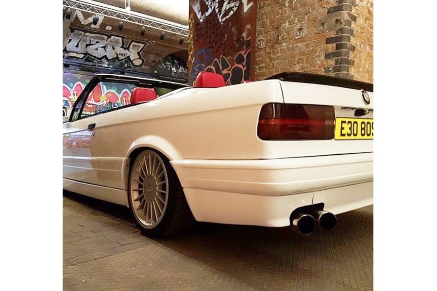 1988 BMW 3 Series Image 2