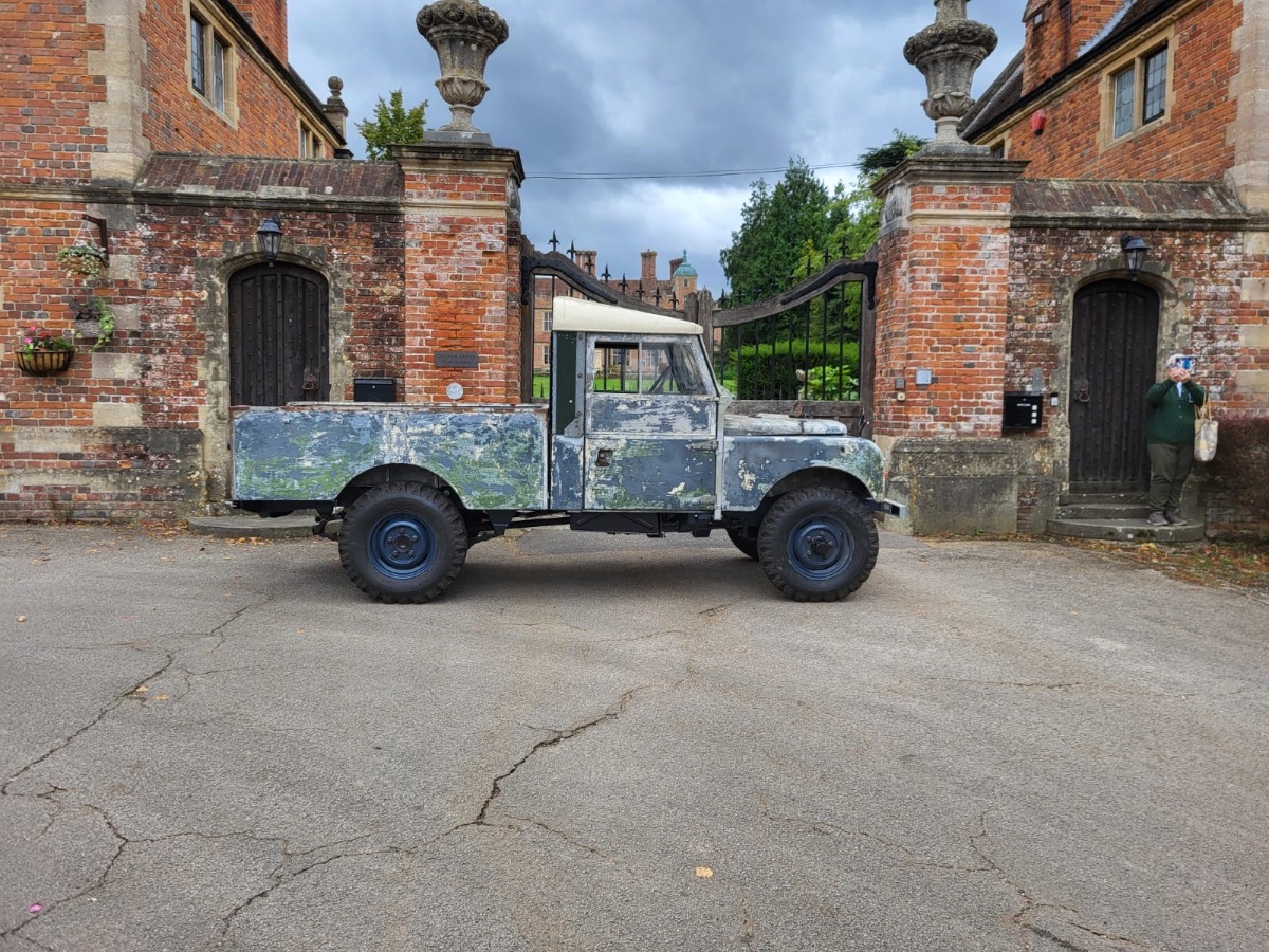 1954 Land Rover Series 1 Image 2