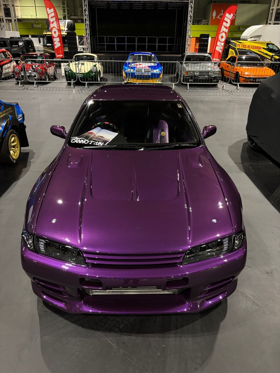 1991 Nissan Skyline Image 12