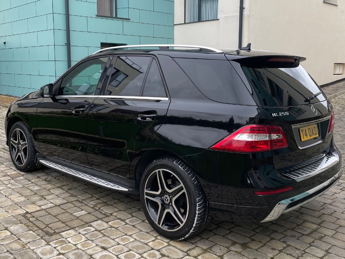 2015 Mercedes-Benz M-Class Image 6