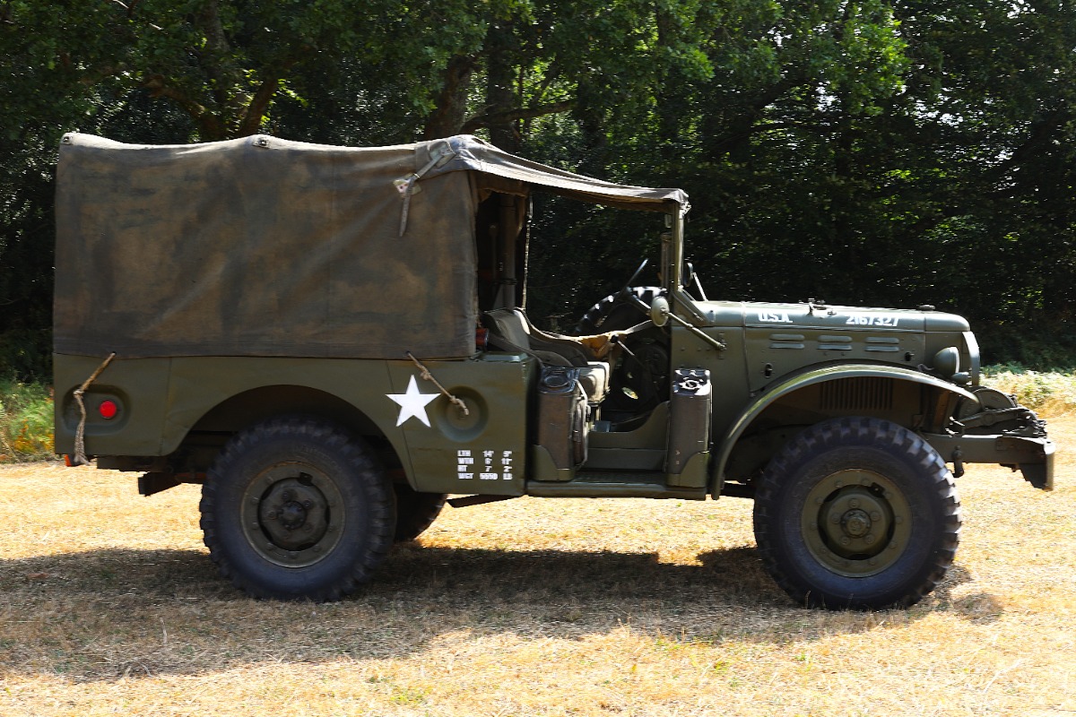 1943 Dodge Other Image 7