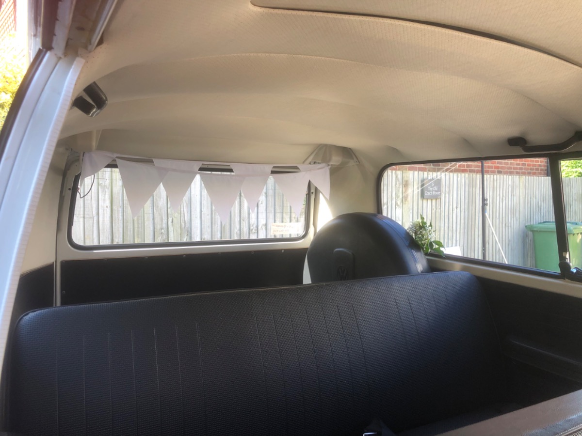 1972 Volkswagen Microbus Image 20