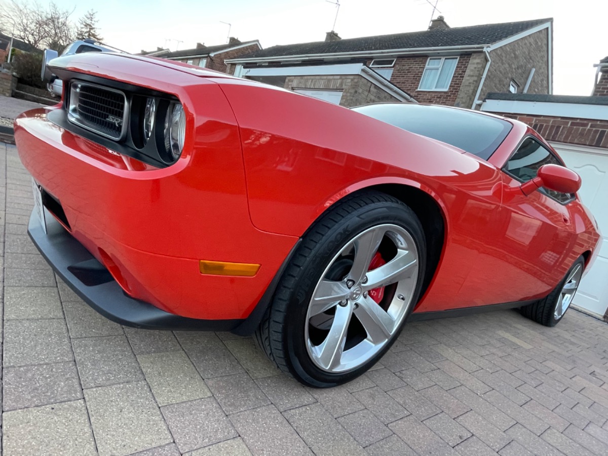 2009 Dodge Challenger Image 5