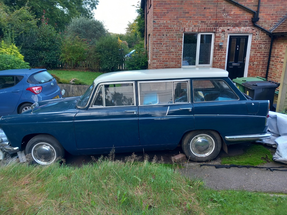 1966 Austin A60 Image 4