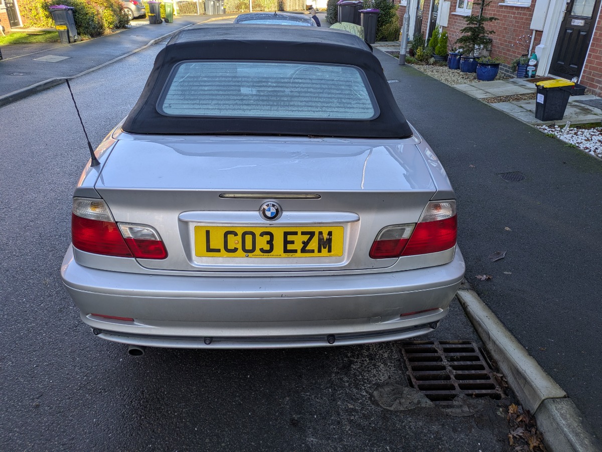 2003 BMW 3 Series Image 7