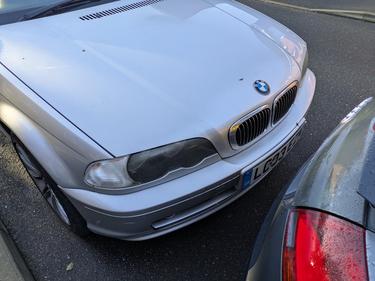 2003 BMW 3 Series Image 15