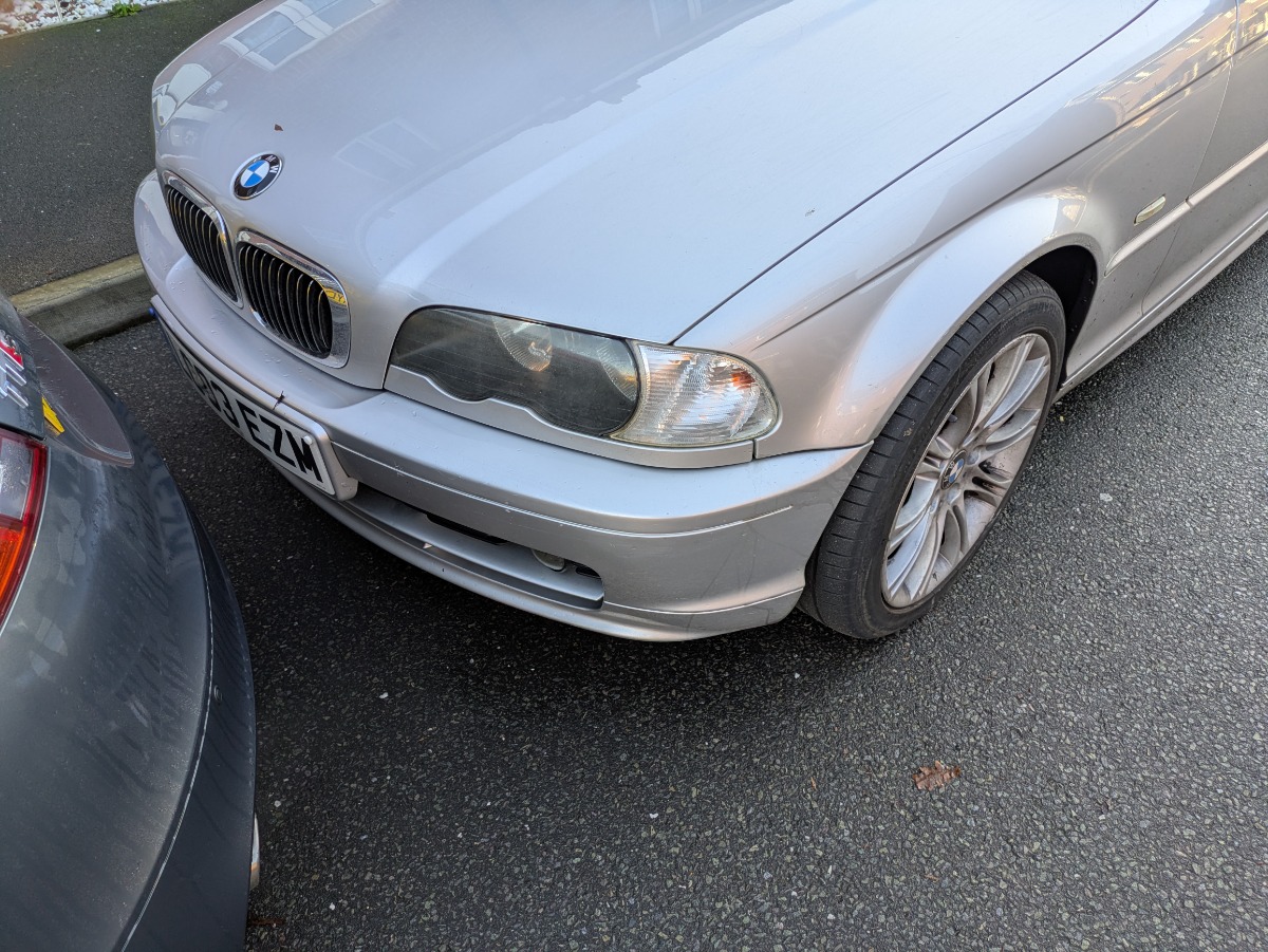 2003 BMW 3 Series Image 14