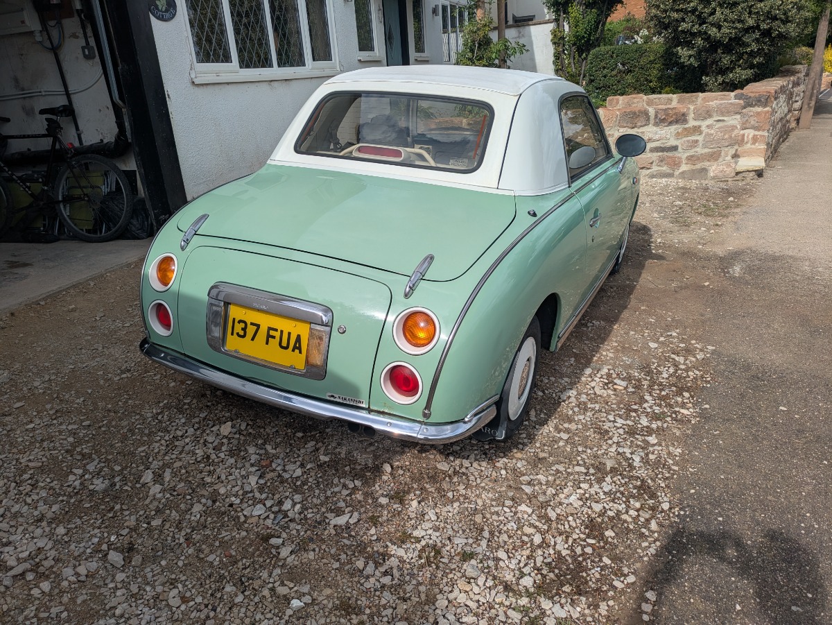 1991 Nissan Figaro Image 2
