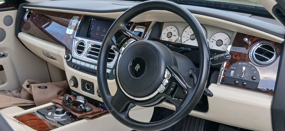 2014 Rolls-Royce Ghost Image 8