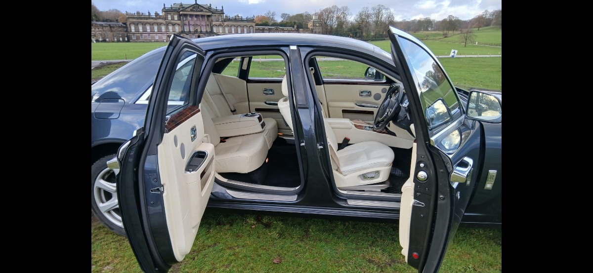 2014 Rolls-Royce Ghost Image 5