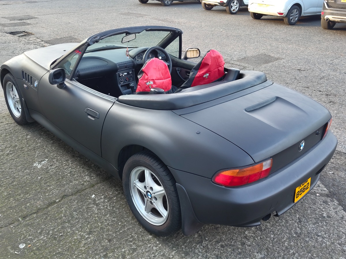 1997 BMW Z3 Image 2