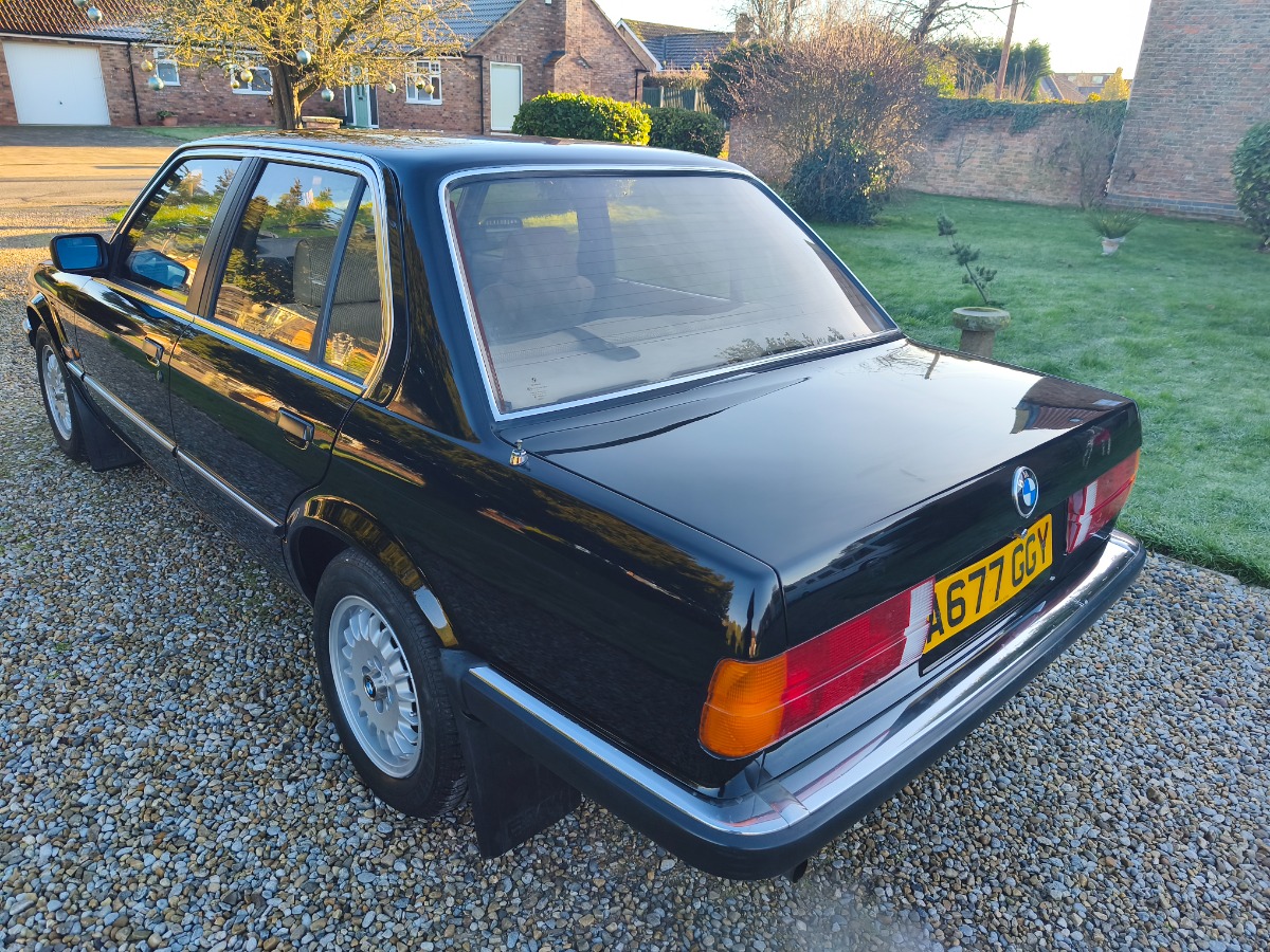 1984 BMW 3 Series Image 3