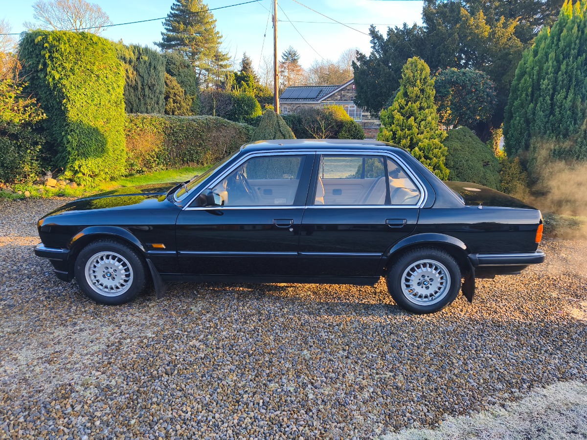 1984 BMW 3 Series Image 11