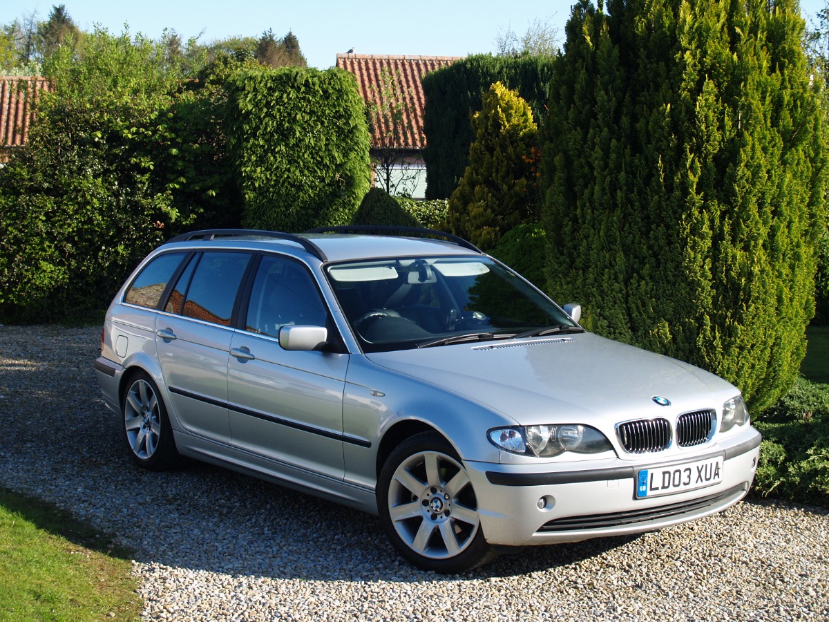 2003 BMW 325 Image 1