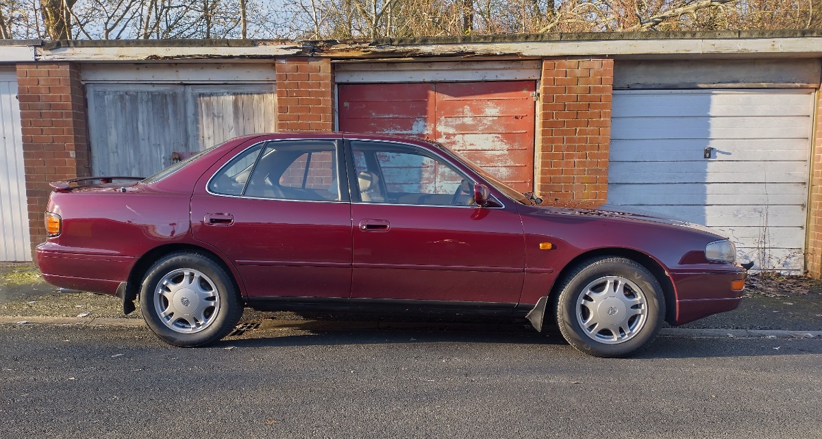 1996 Toyota Camry Image 1