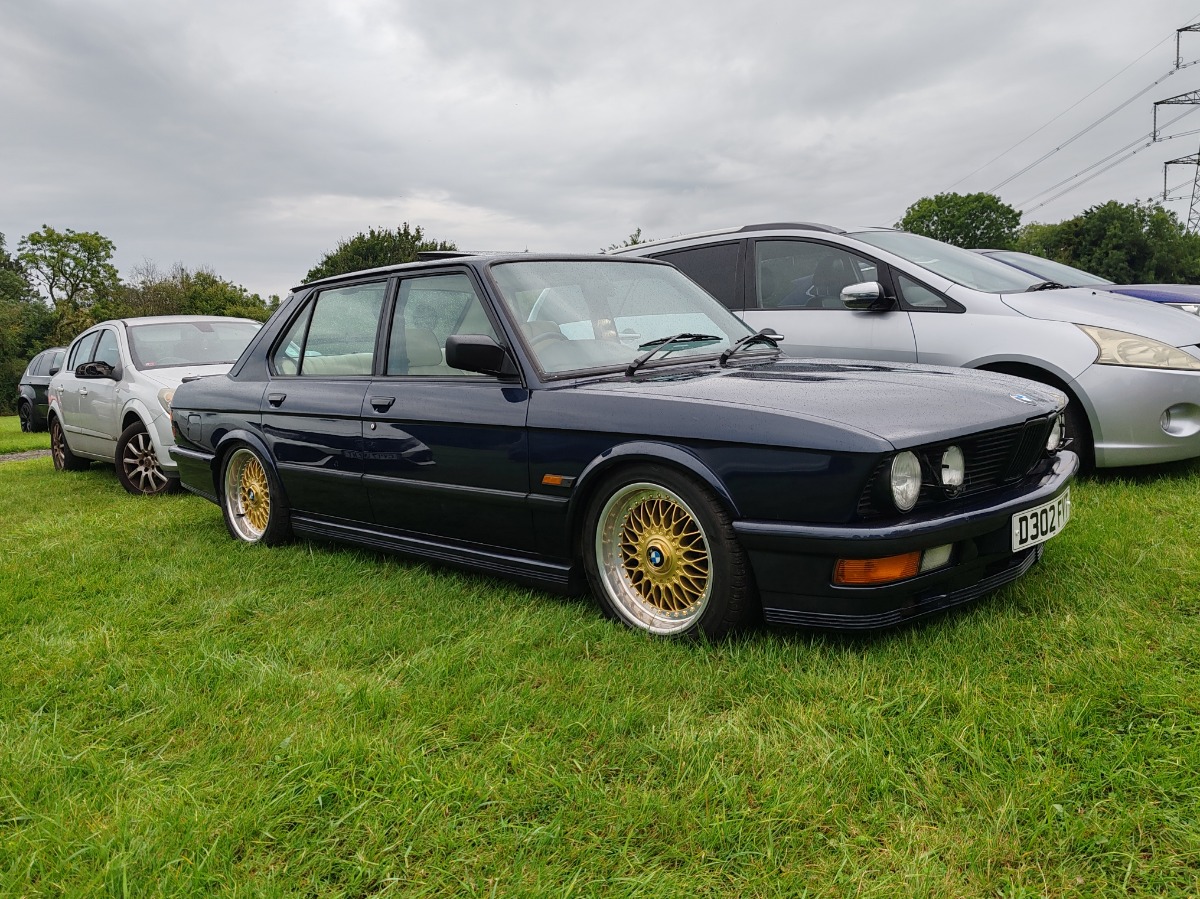 1986 BMW 3 Series Image 2