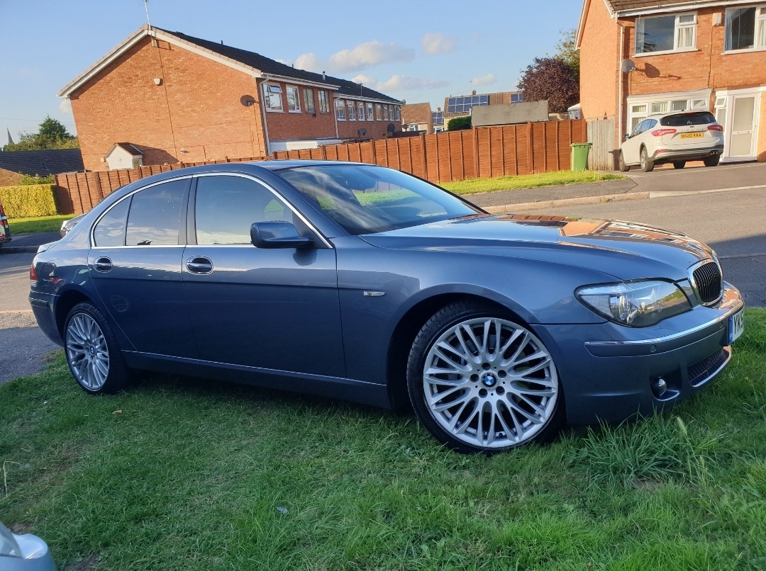 2008 BMW 7 Series Image 1