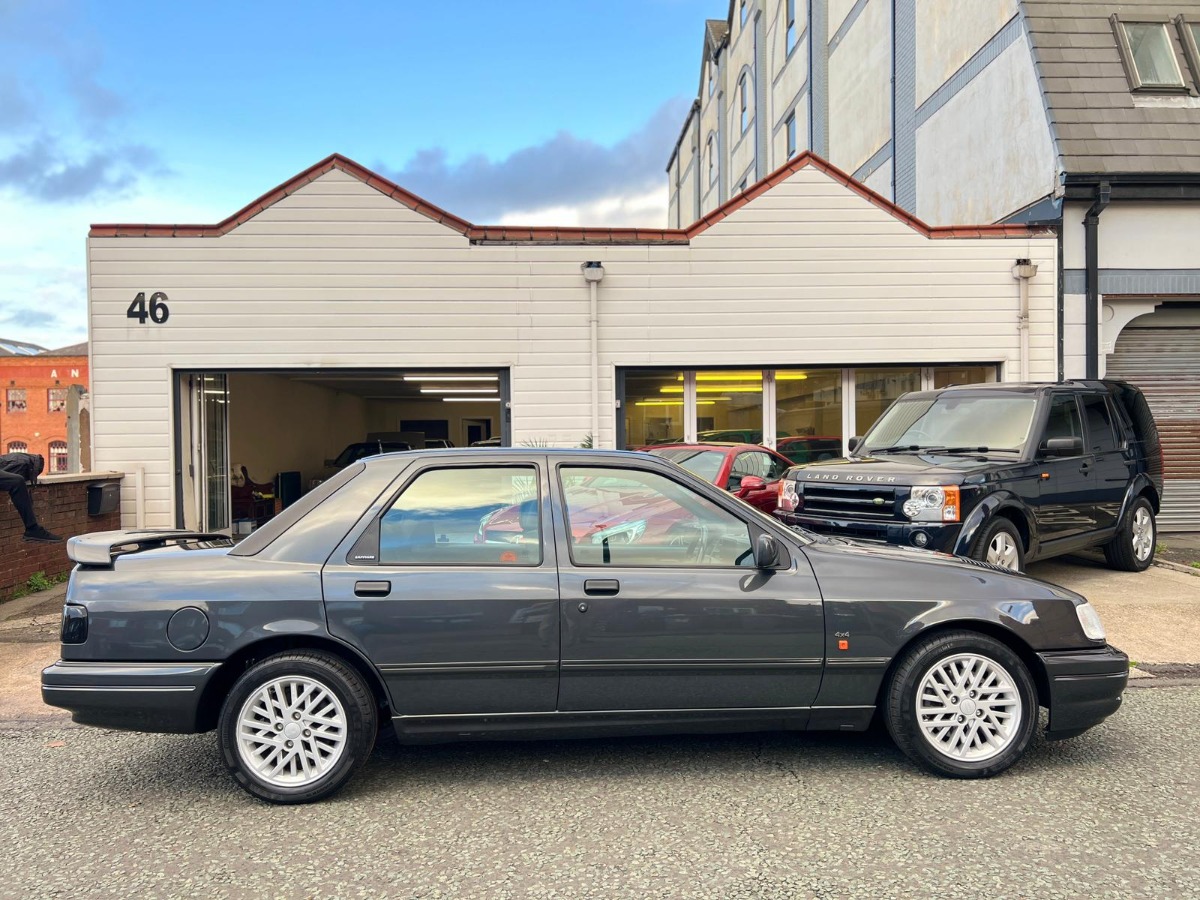 1990 Ford Sierra Image 1