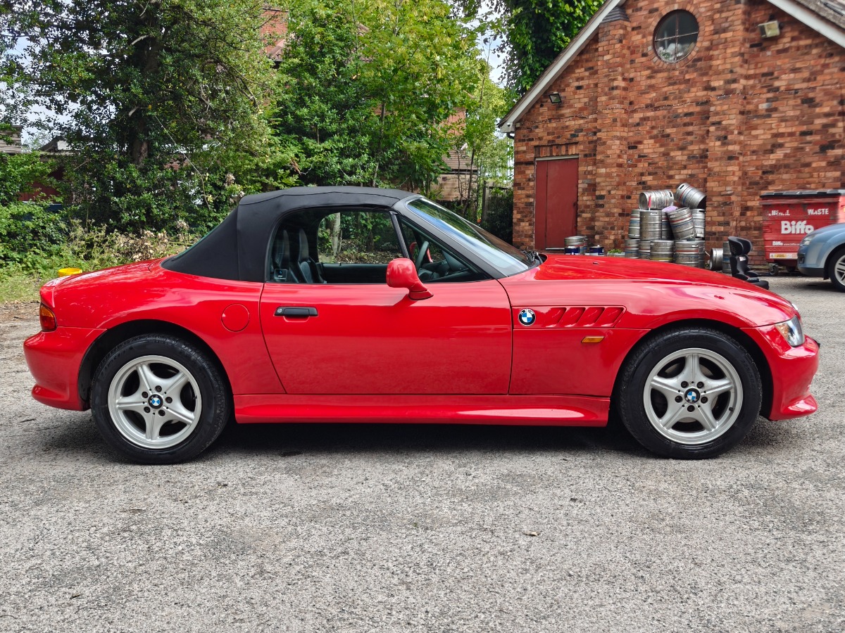 1997 BMW Z3 Image 4