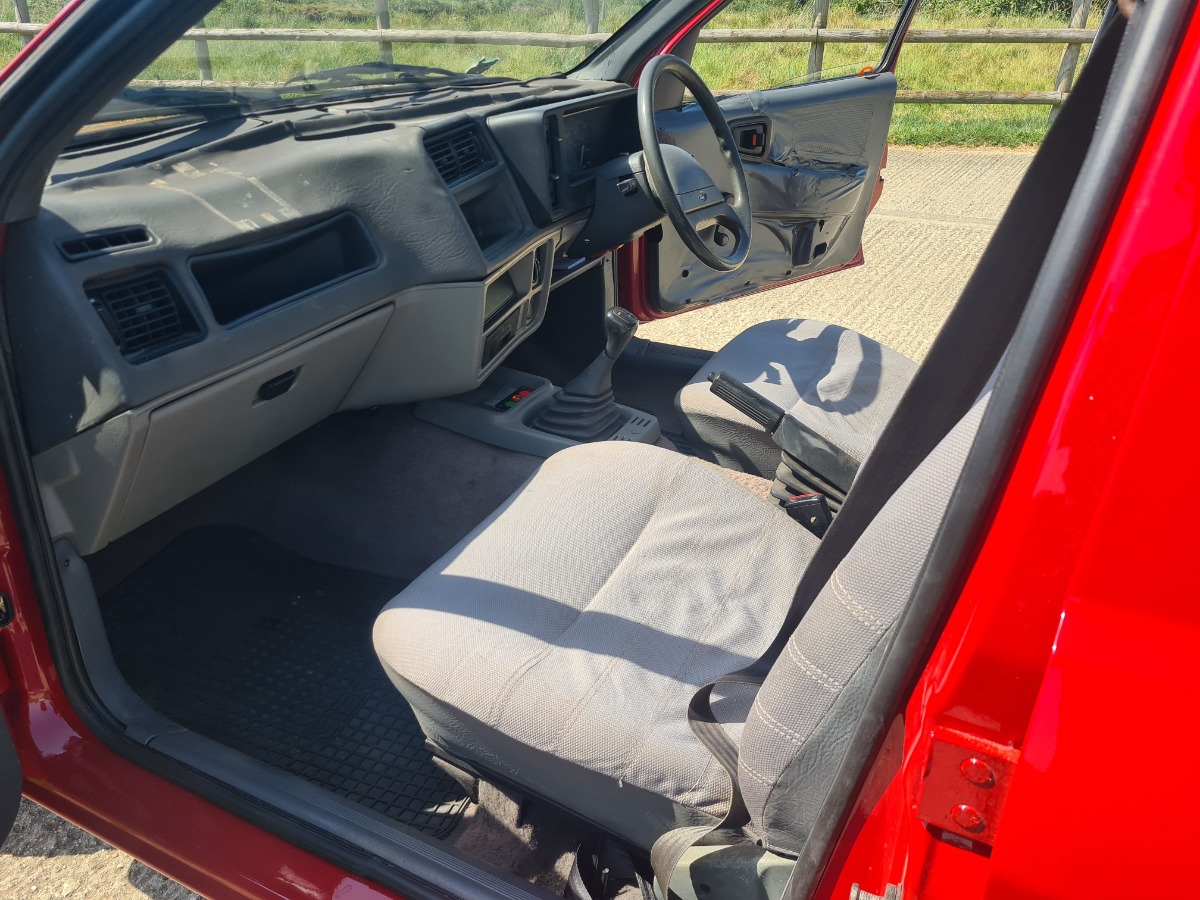 1983 Ford Sierra Image 7