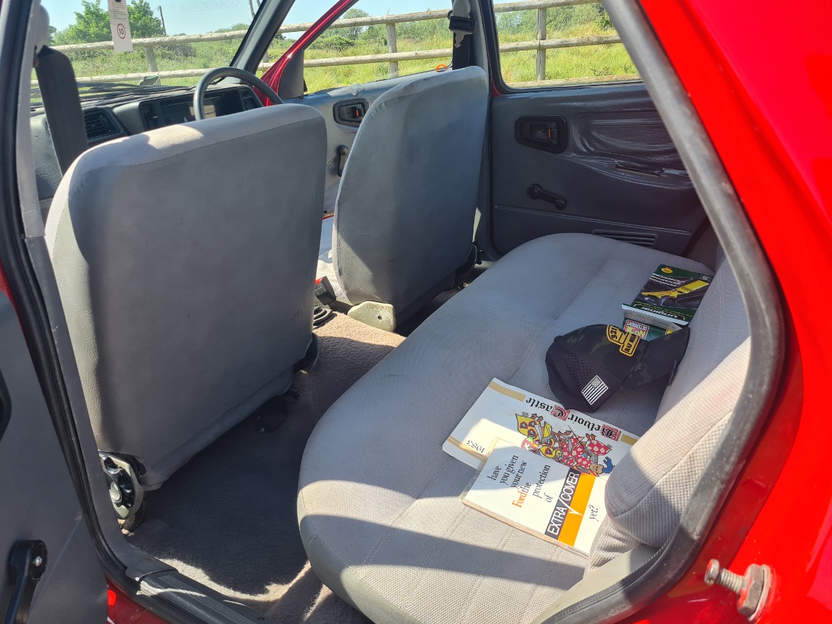 1983 Ford Sierra Image 6