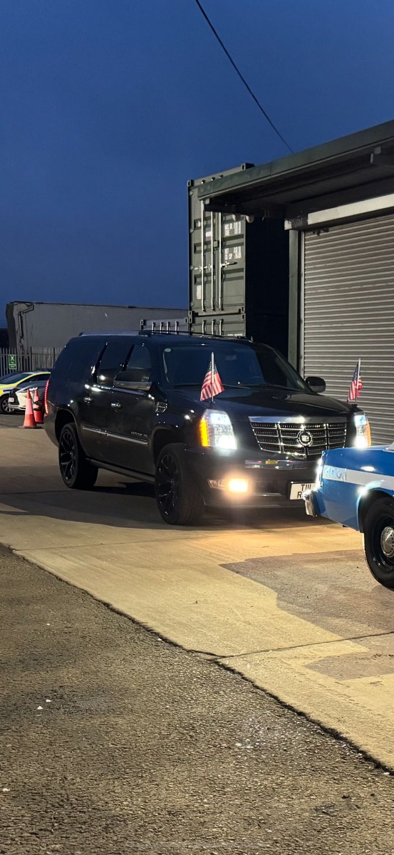 2008 Cadillac Escalade Esv Image 2