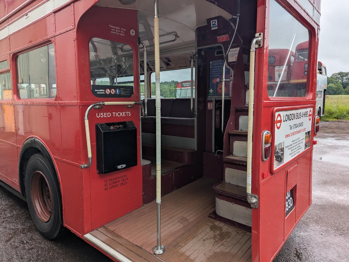 1966 AEC Routemaster Image 7