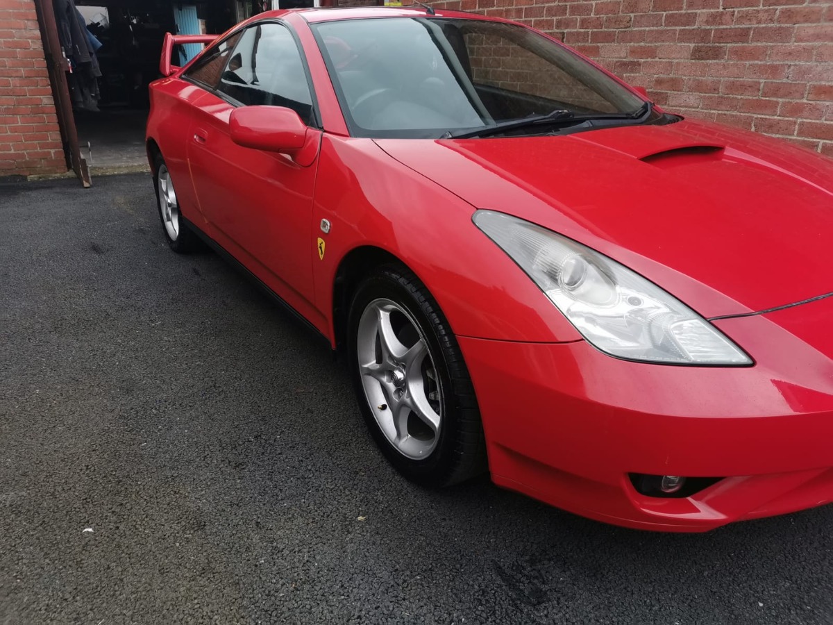 2003 Toyota Celica Image 3