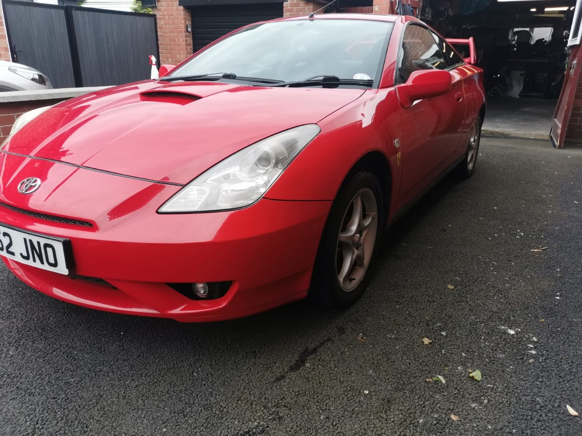 2003 Toyota Celica Image 2