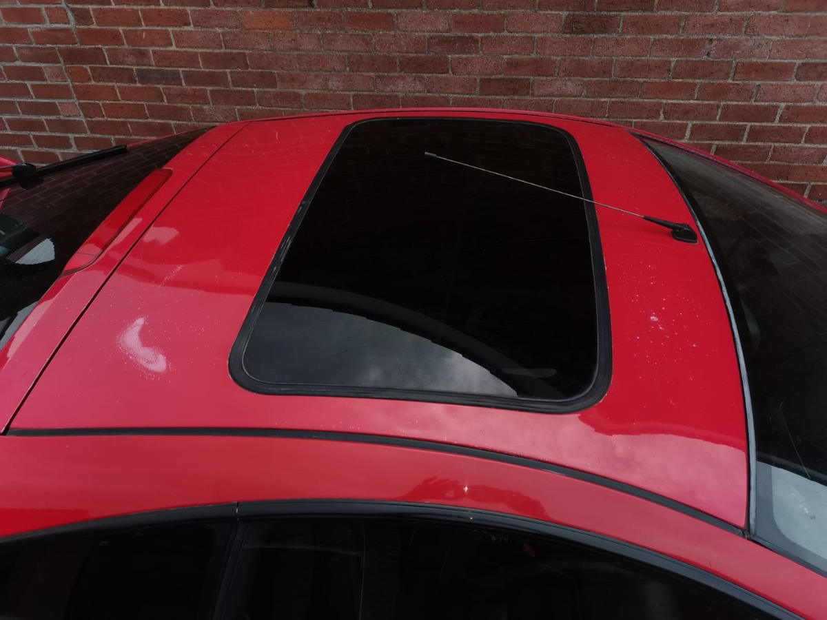 2003 Toyota Celica Image 7