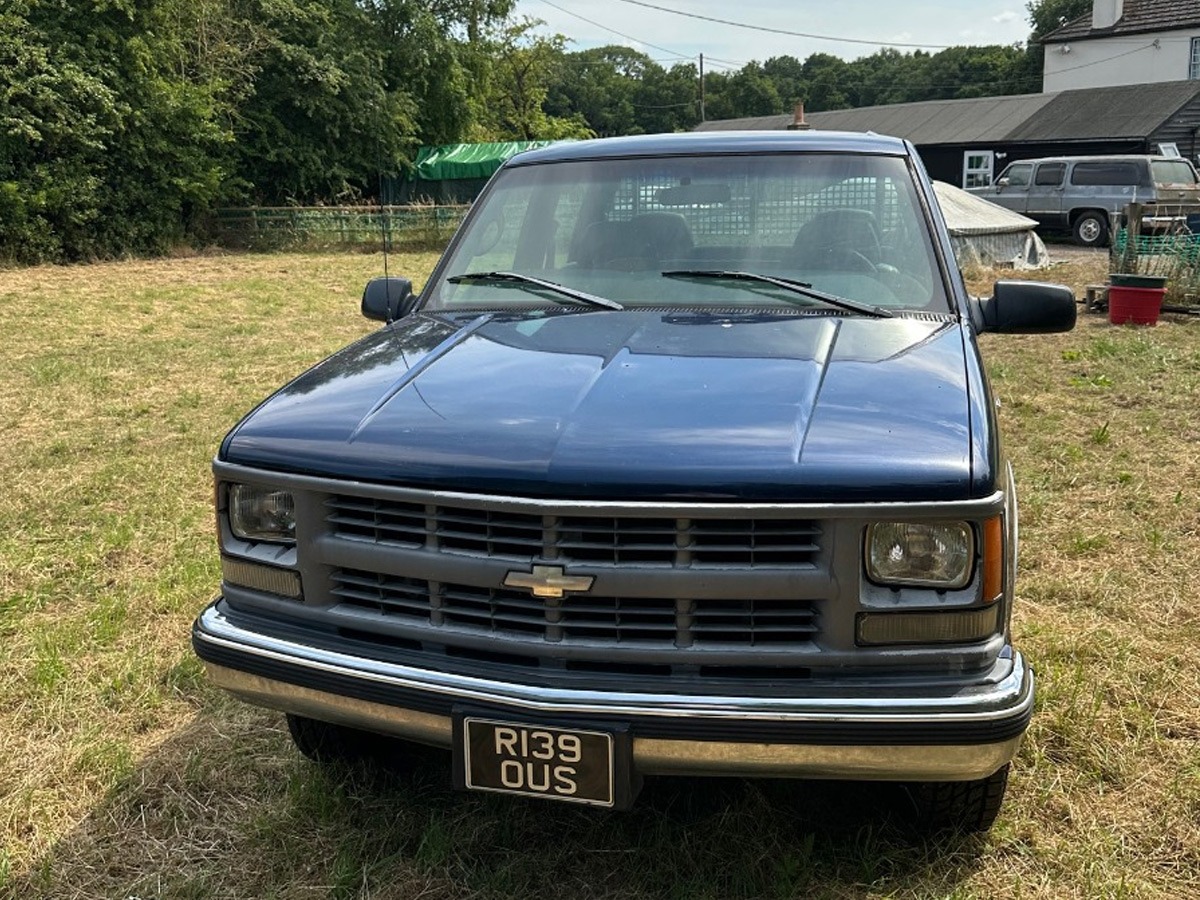 1998 Chevrolet 3500 Image 1