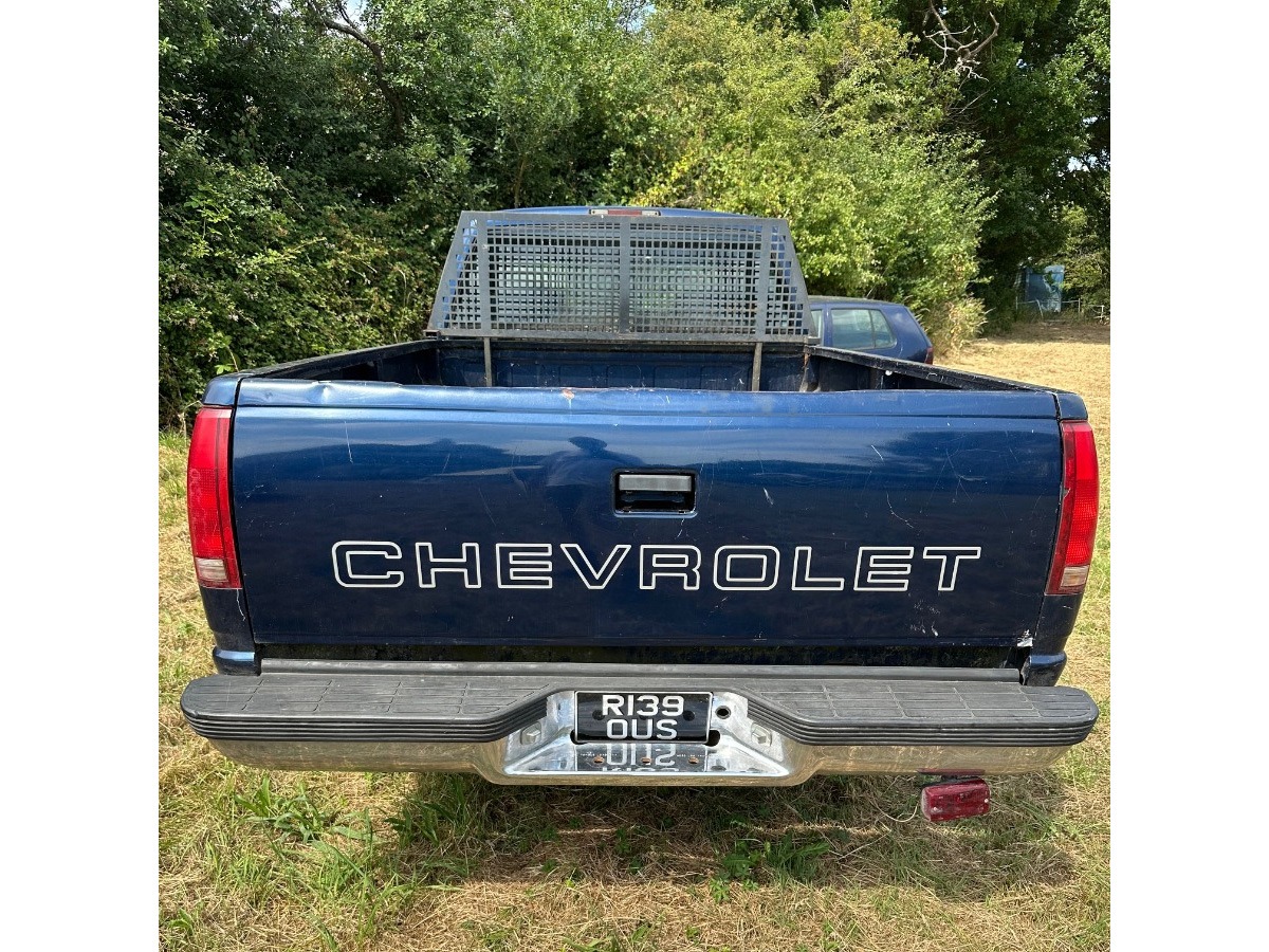 1998 Chevrolet 3500 Image 3