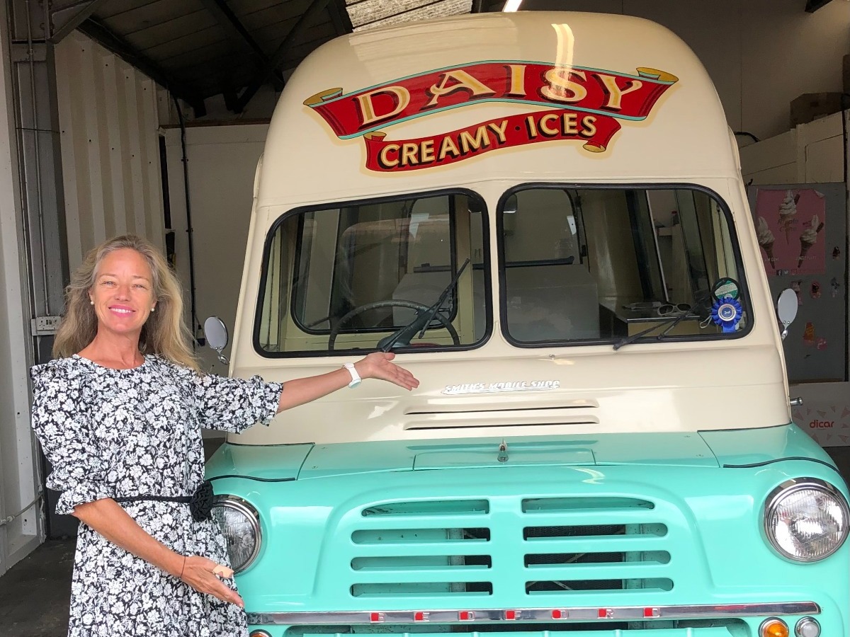 1958 Bedford Other Image 2