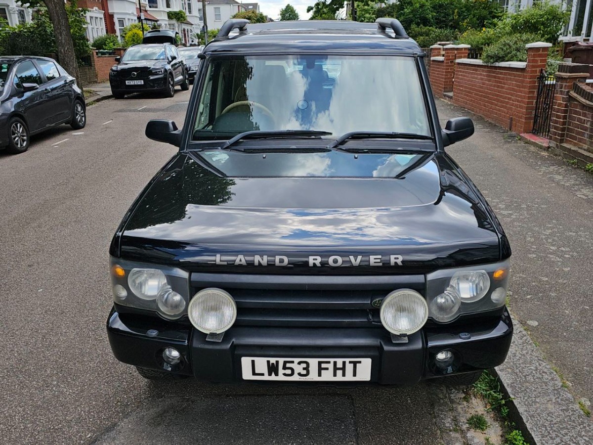 2004 Land Rover Discovery Image 3