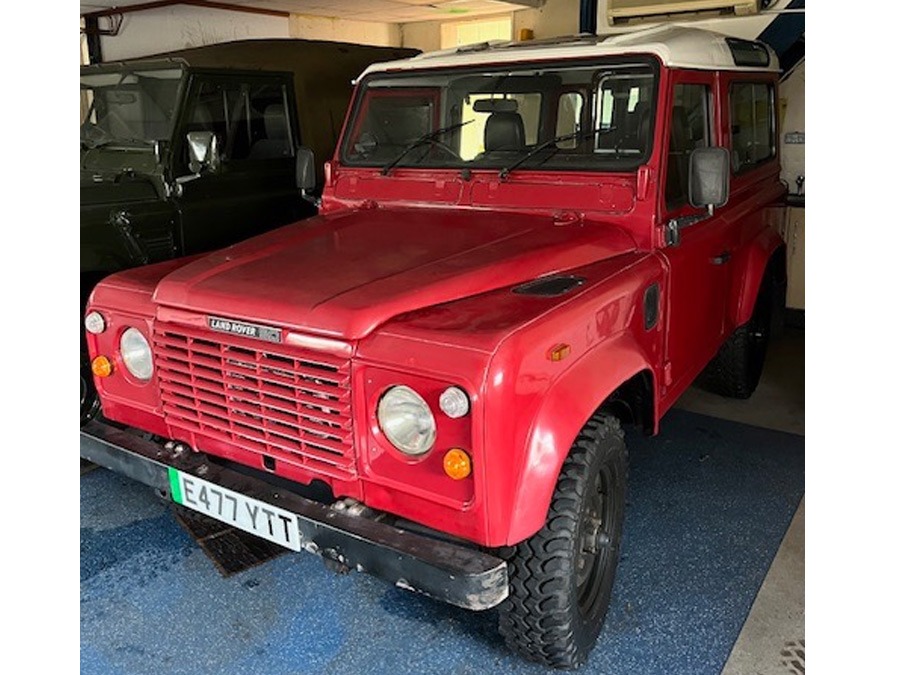 1988 Land Rover Defender 90 Image 5