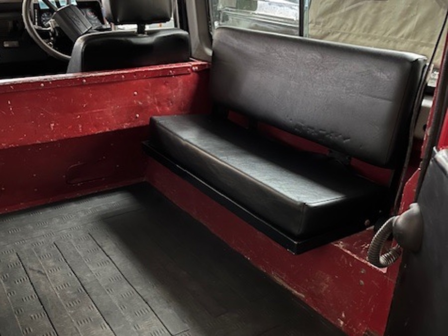 1988 Land Rover Defender 90 Image 10