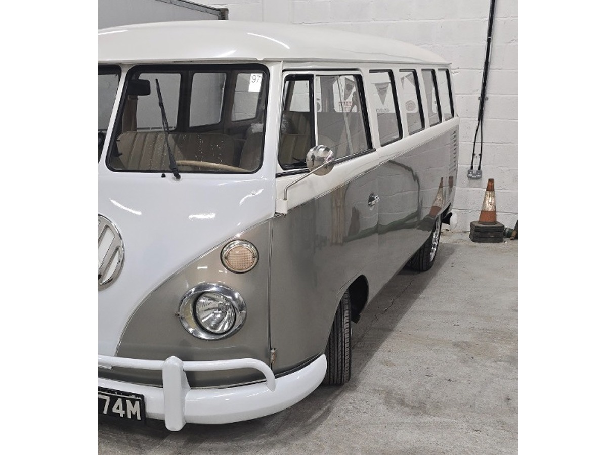1974 Volkswagen T2 Camper Van / Bus Image 5