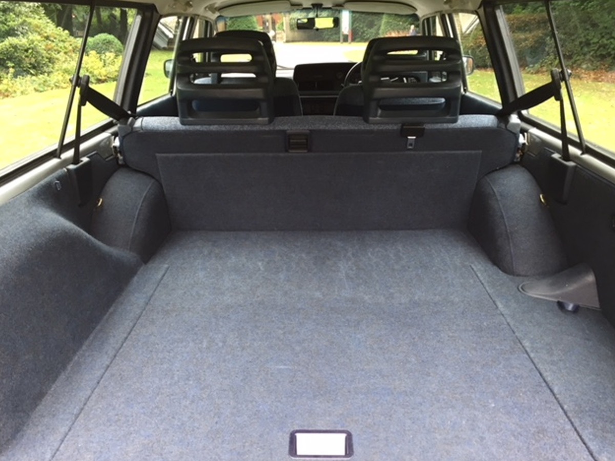 1993 Volvo 240 Image 15