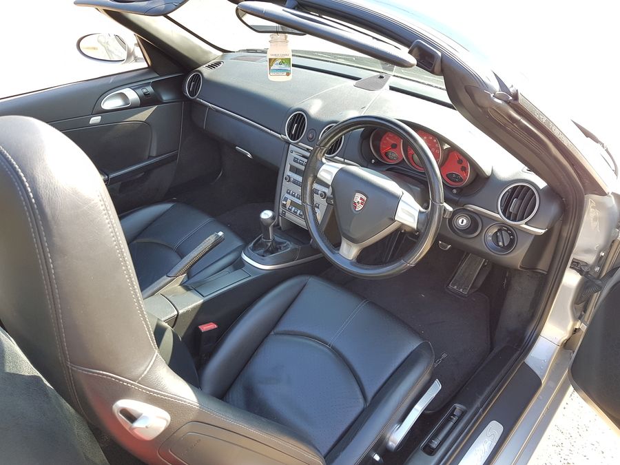 2006 Porsche Boxster Image 2