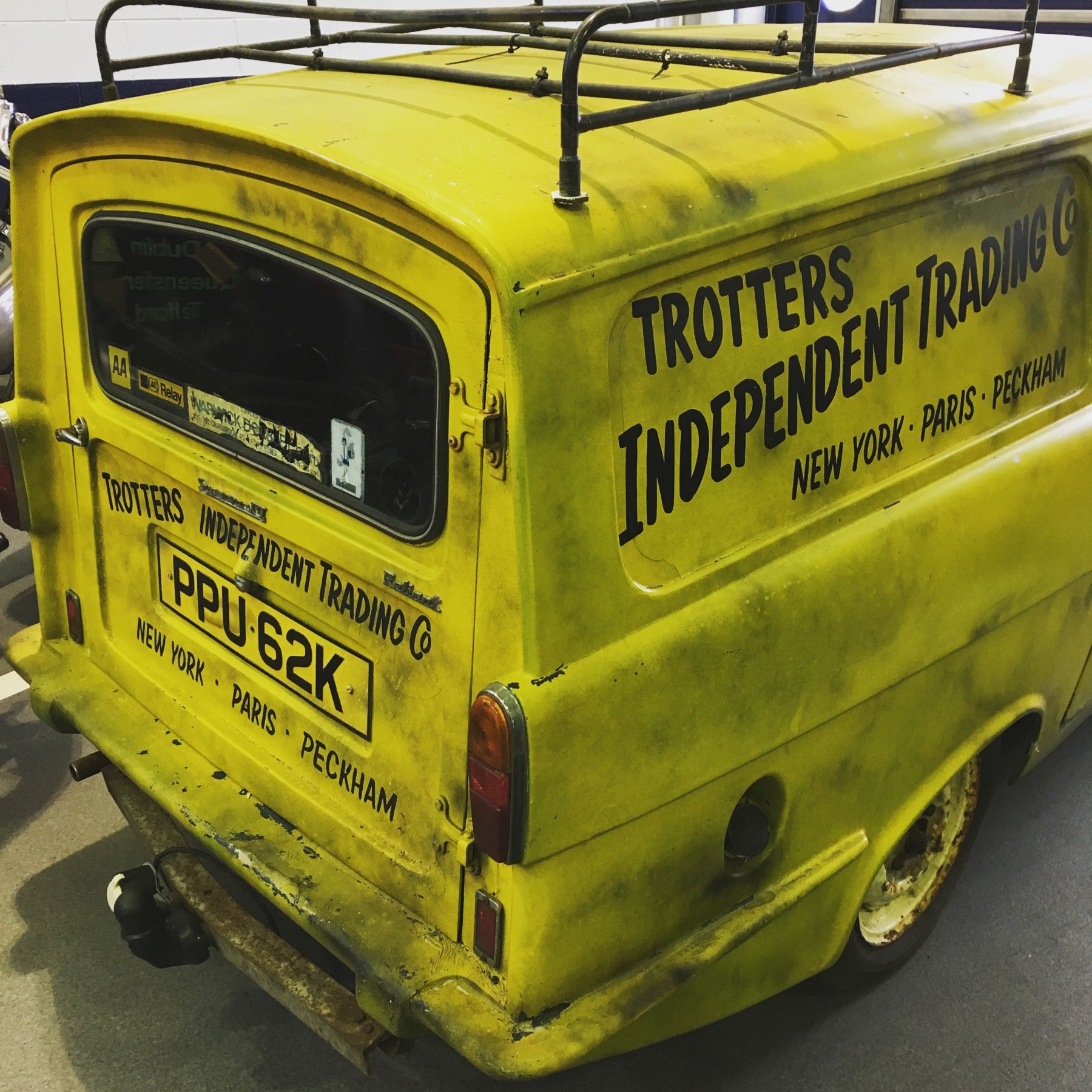 1973 Reliant Regal Image 8